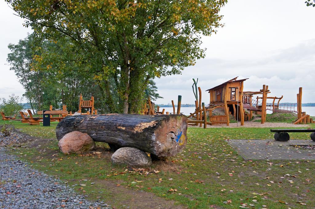 See- Und Waldresort Grobern Bagian luar foto