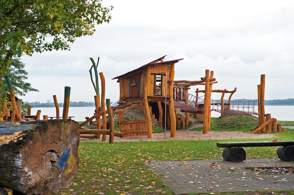 See- Und Waldresort Groebern Grobern Bagian luar foto